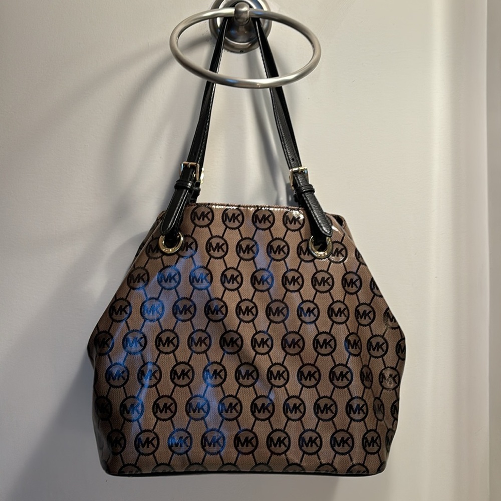Michael Kors Tote